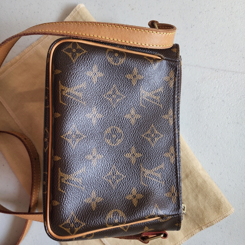 Louis Vuitton Viva Cite - Picture 3 of 7